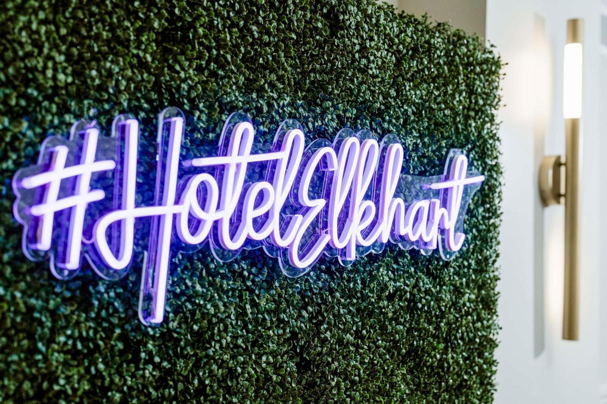 Hotel Elkhart, Tapestry Collection By Hilton Экстерьер фото